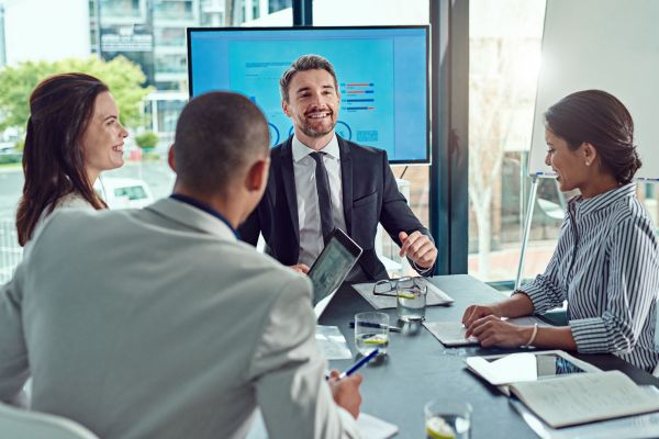 How to pitch to investors